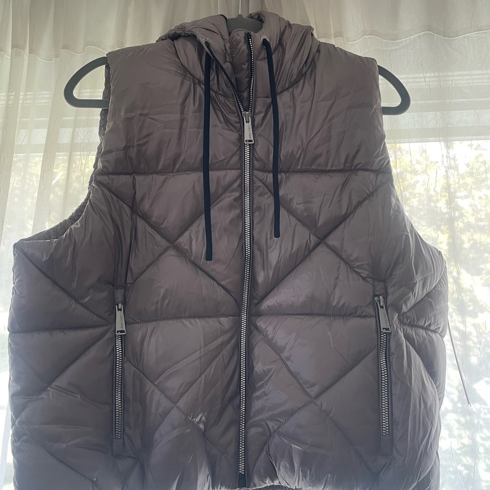 Calvin Klein Women's vest L
